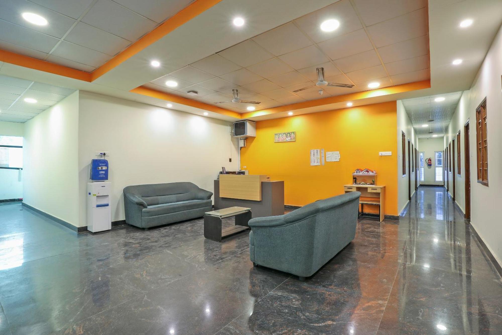 Hotel O Om Sakthi Hotel Pondicherry Exterior photo